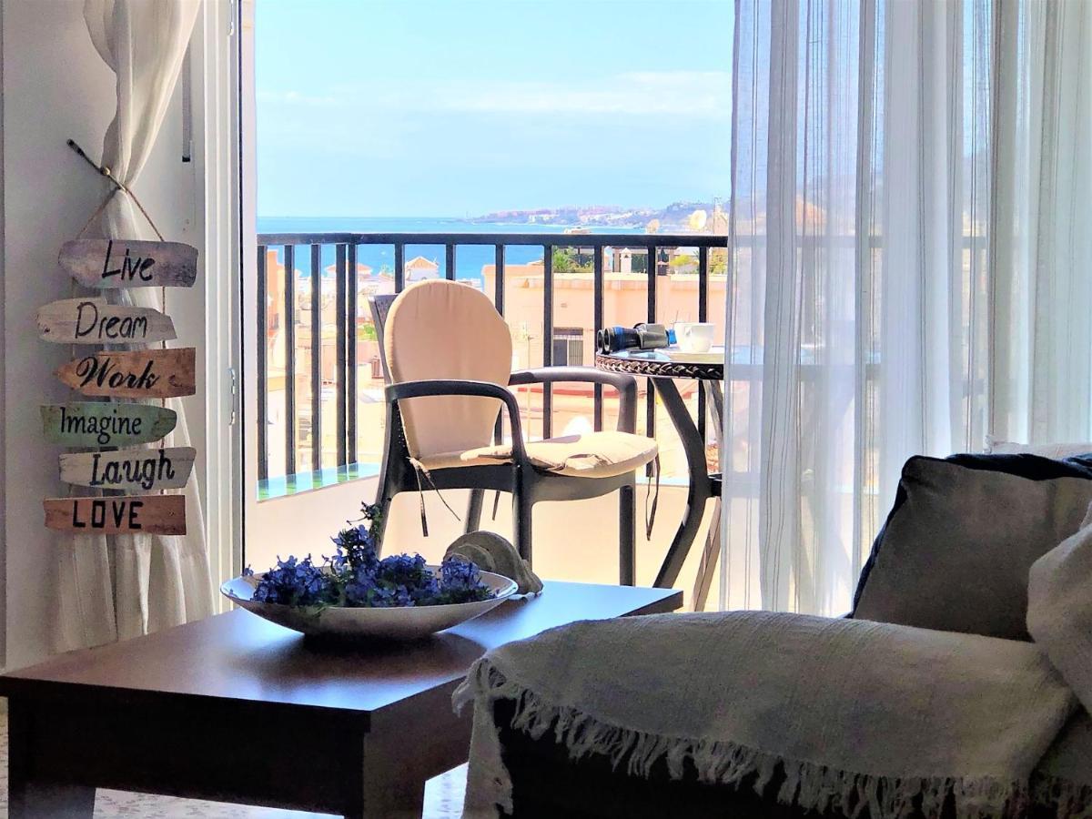 Salute To The Sea Apartment Нерха Екстериор снимка