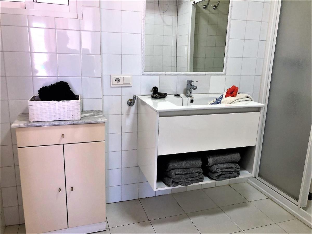 Salute To The Sea Apartment Нерха Екстериор снимка